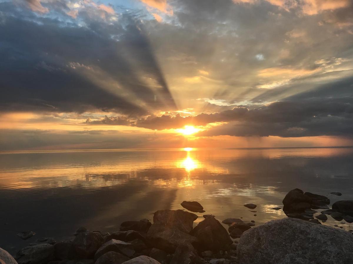 Pebble Springs Bnb Grand Beach Kültér fotó