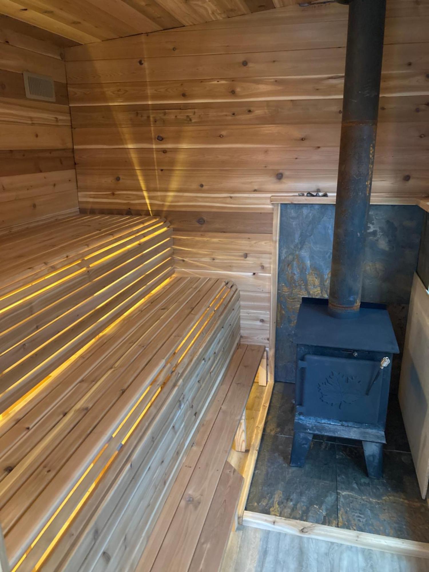 Pebble Springs Bnb Grand Beach Kültér fotó